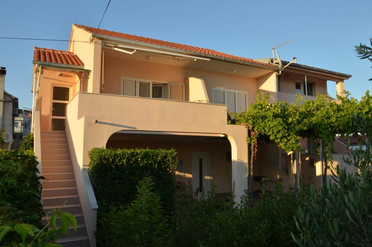 Apartments Tomas Betina  Exterior foto
