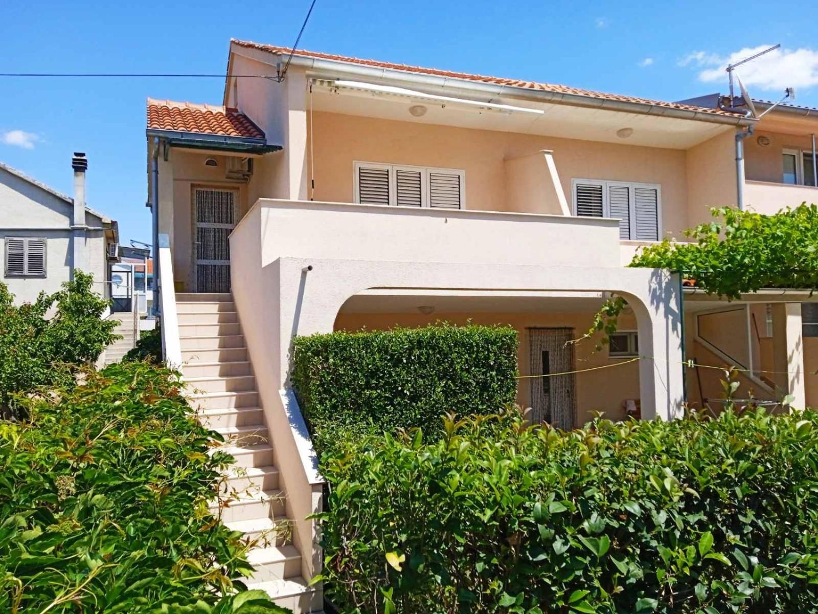 Apartments Tomas Betina  Exterior foto