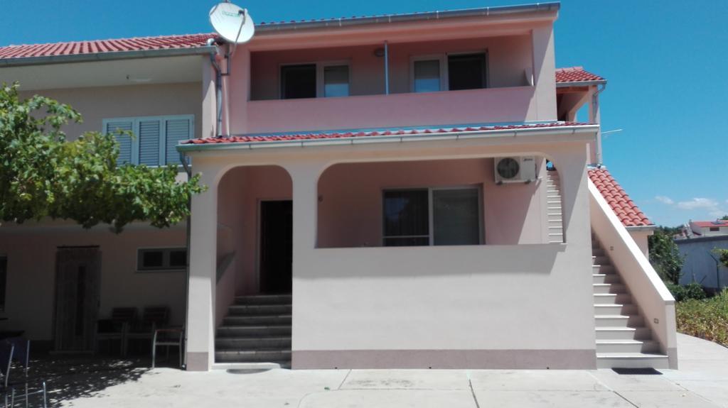 Apartments Tomas Betina  Exterior foto